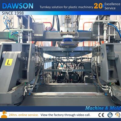 4 स्क्रू हीटिंग ज़ोन प्लास्टिक ब्लो मोल्डिंग मशीन एचडीपीई जेरीकैन बोतल उत्पादन लाइन क्लैम्पिंग फोर्स 270 केएन प्रौद्योगिकी